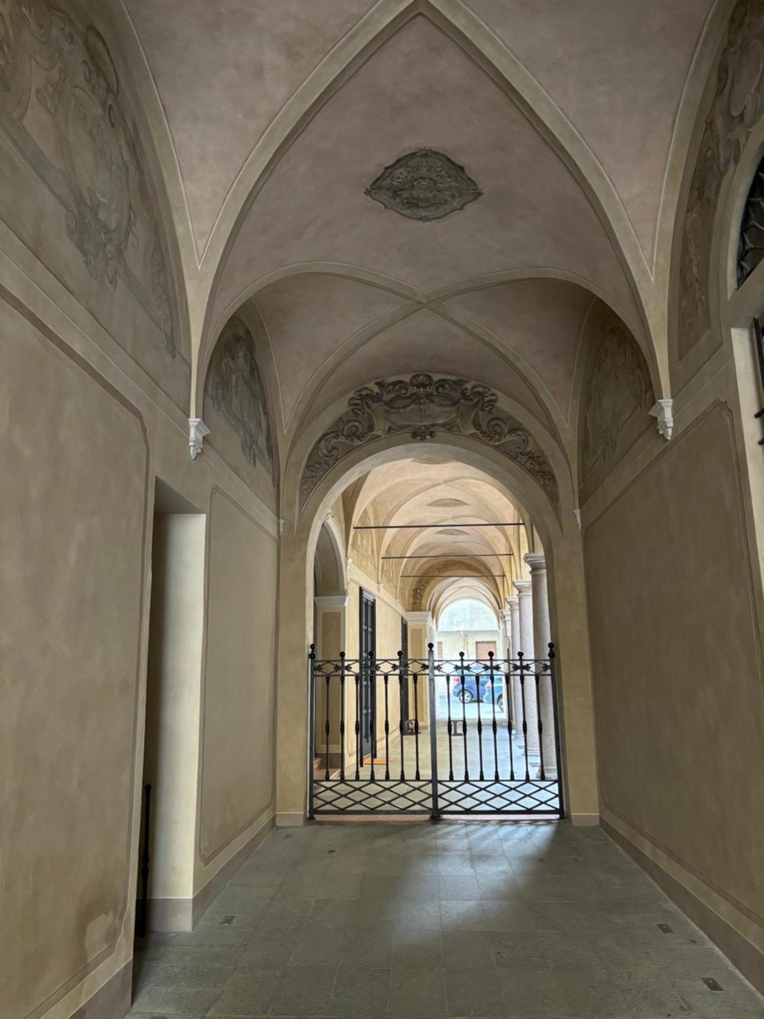 L'antica Colonna, In Centro Storico