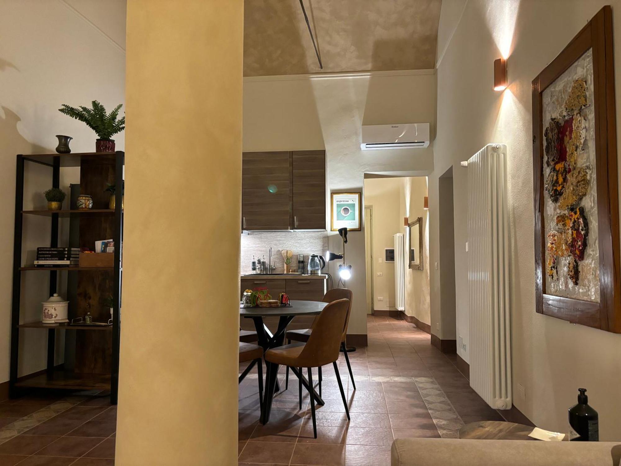 Apartment L'antica Colonna, In Centro Storico